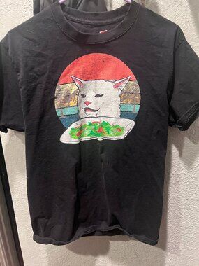 Smidge angry salad cat MEME Tshirt Mens MED preowned